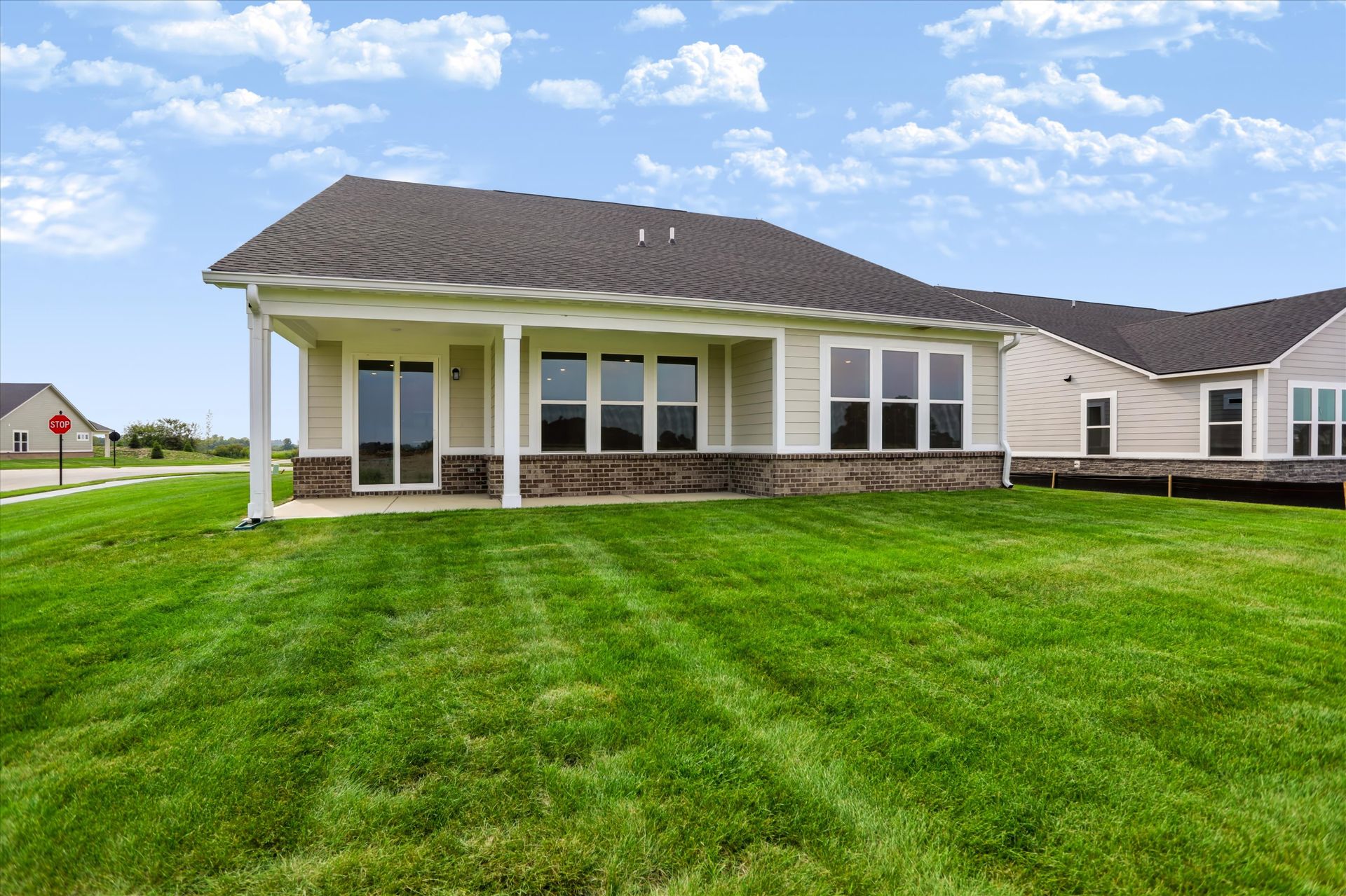 Hudson Traditional Back Exterior