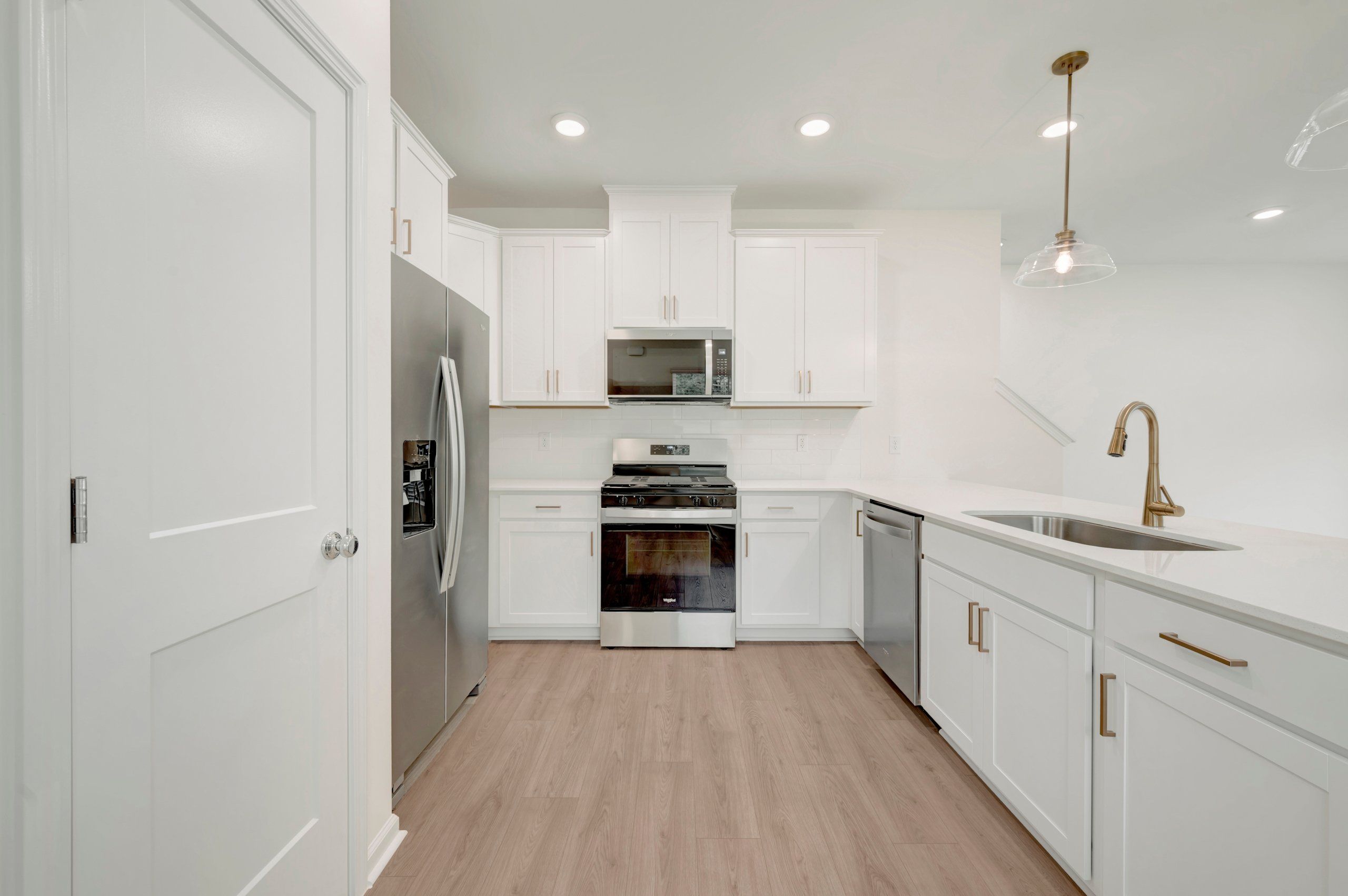 Pioneer Choice Kitchen B