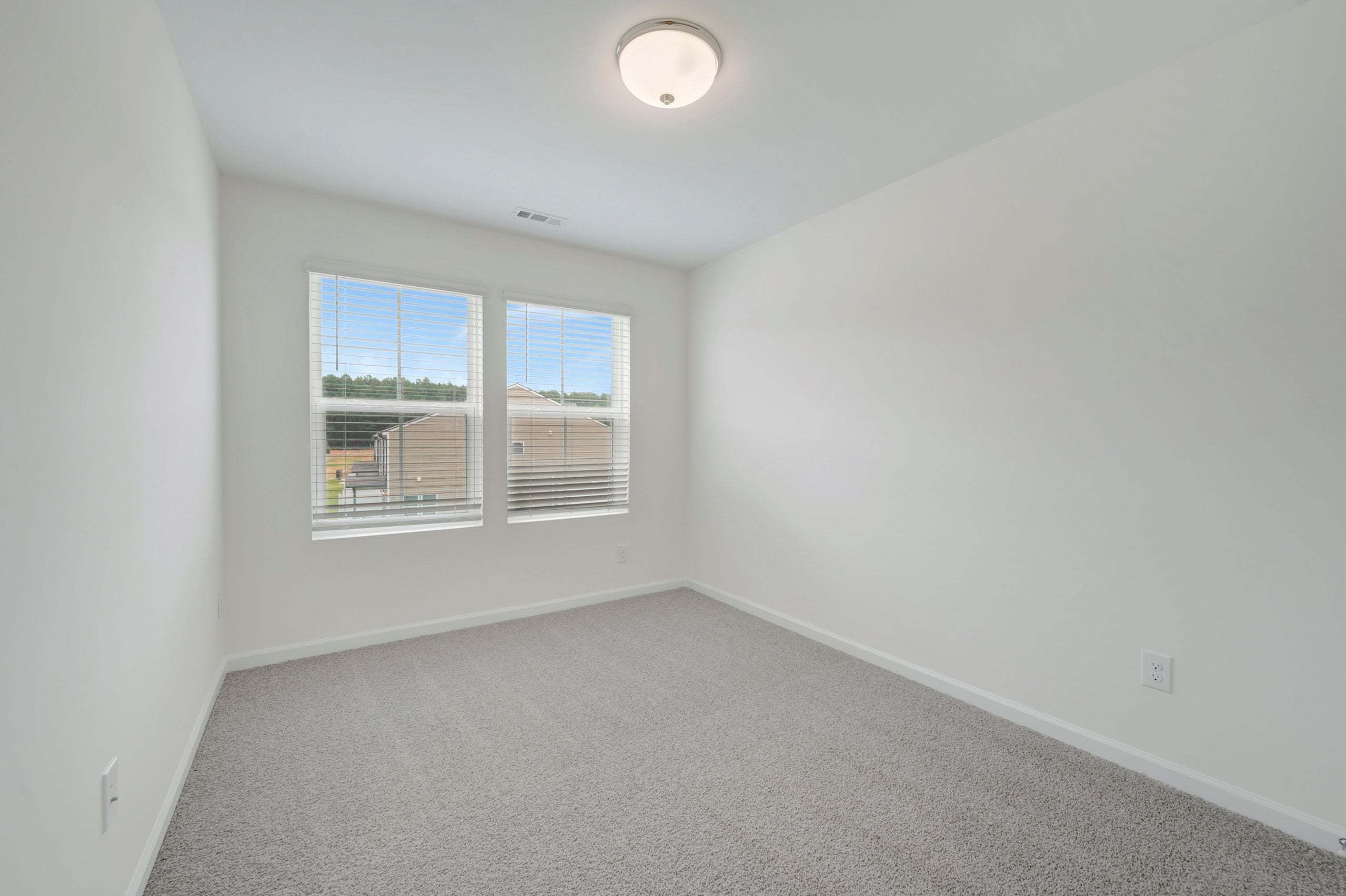 Pioneer Bedroom 3