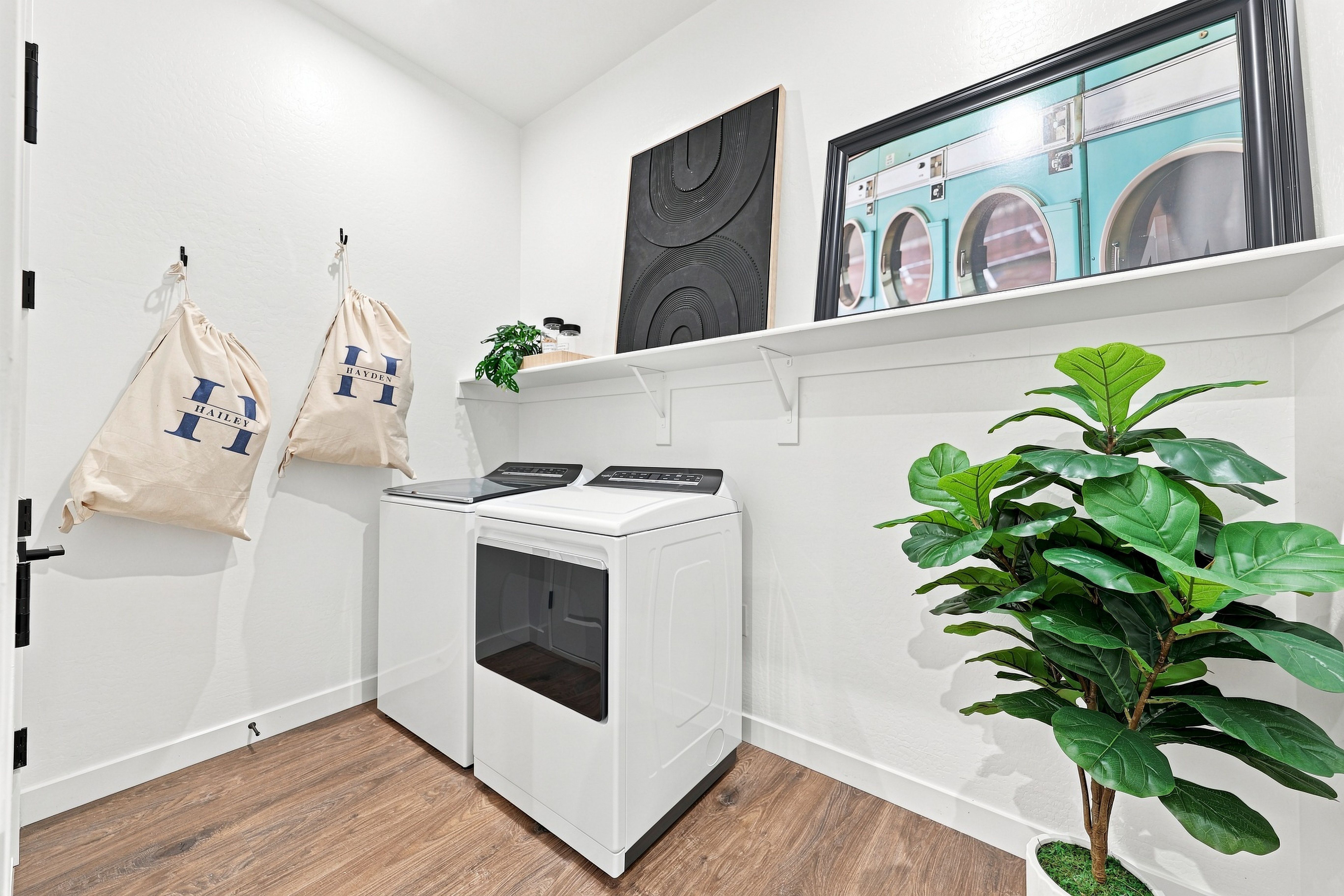 Imperial Laundry Room