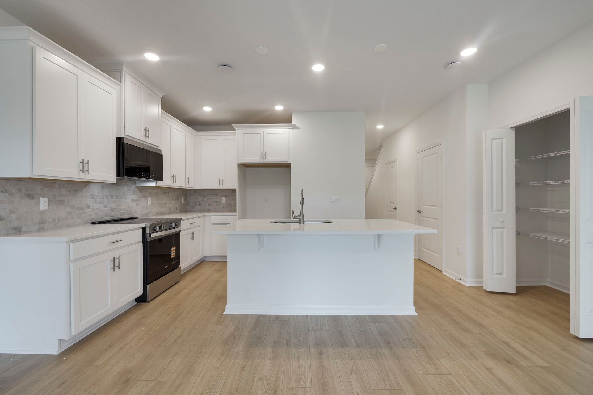 Holly Kitchen