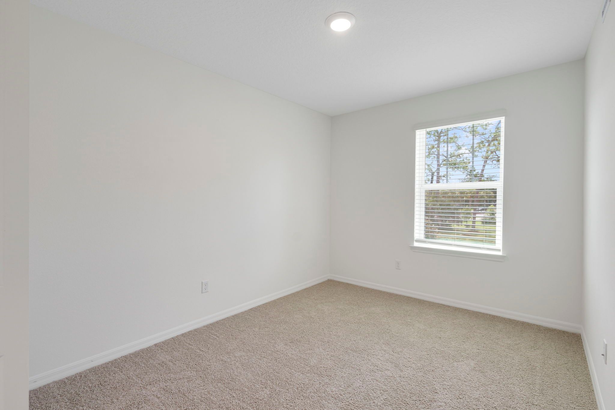 Holly Bedroom 3