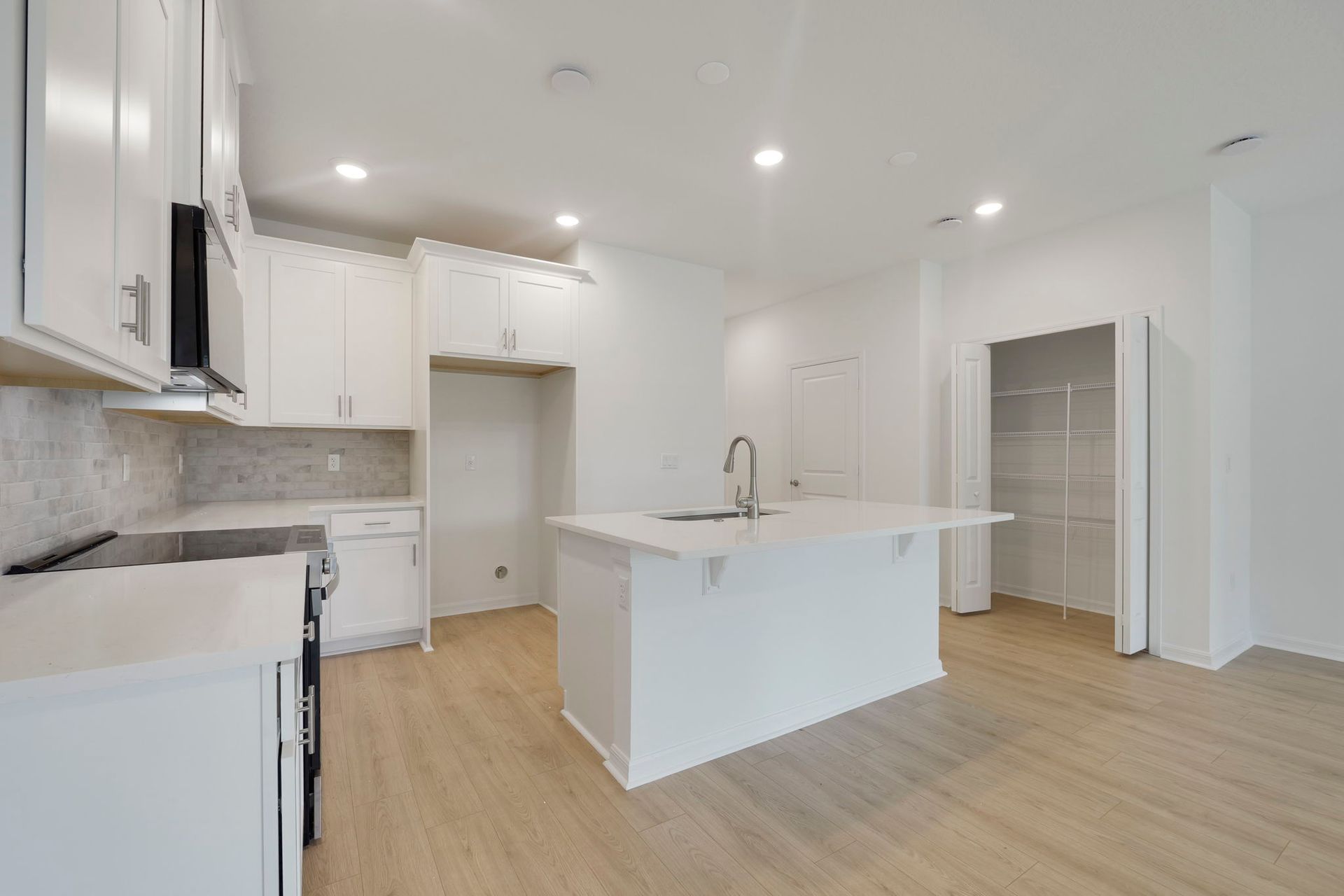 Holly Kitchen
