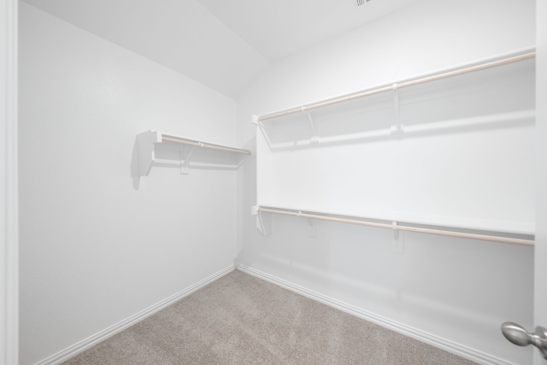 Teton Primary Closet
