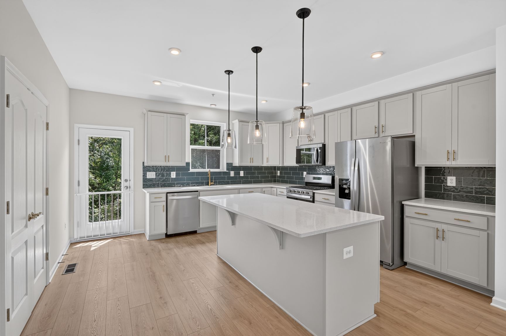 Easton - The Willows: Millersville, Maryland - Beazer Homes