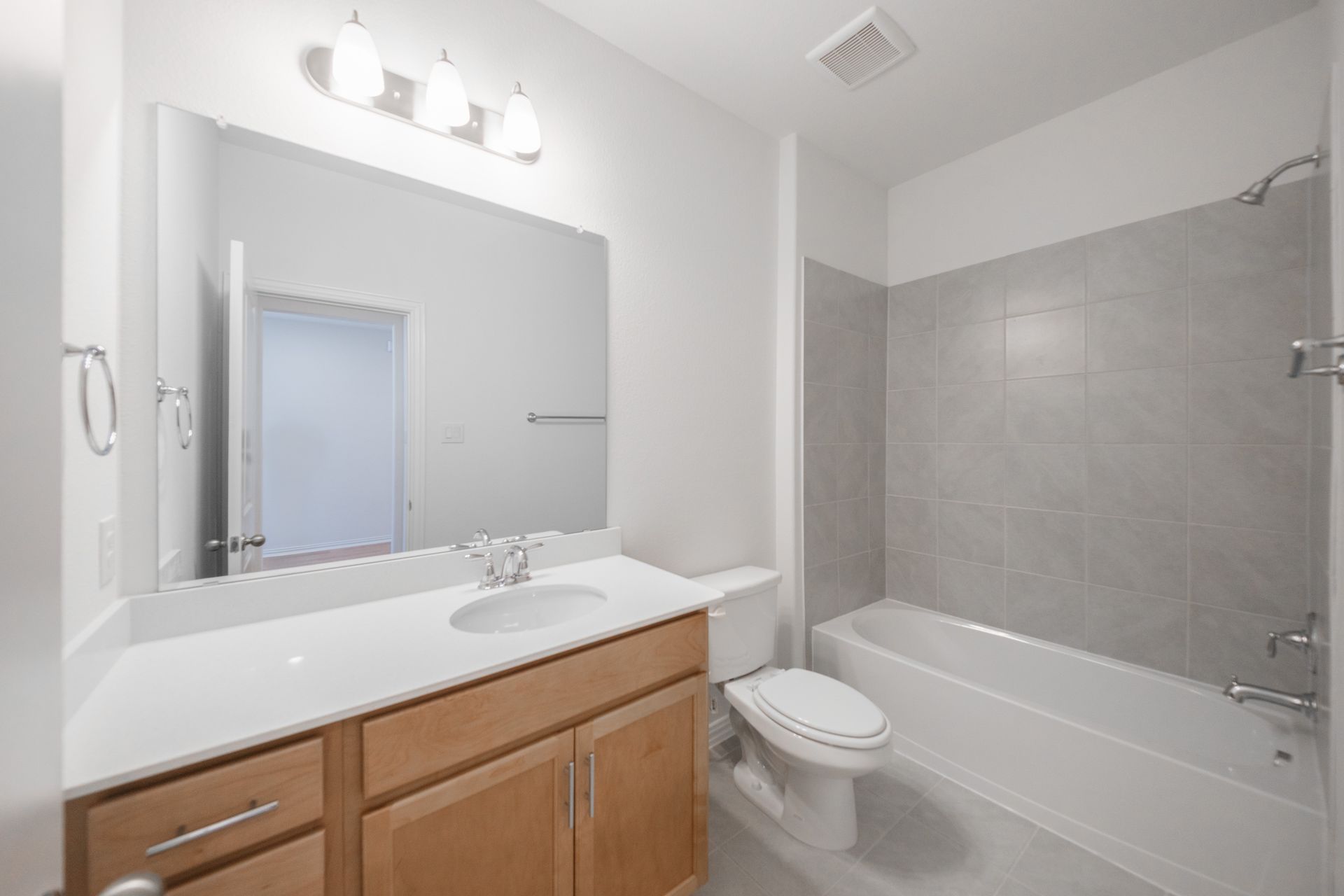 Rainier Bath 2