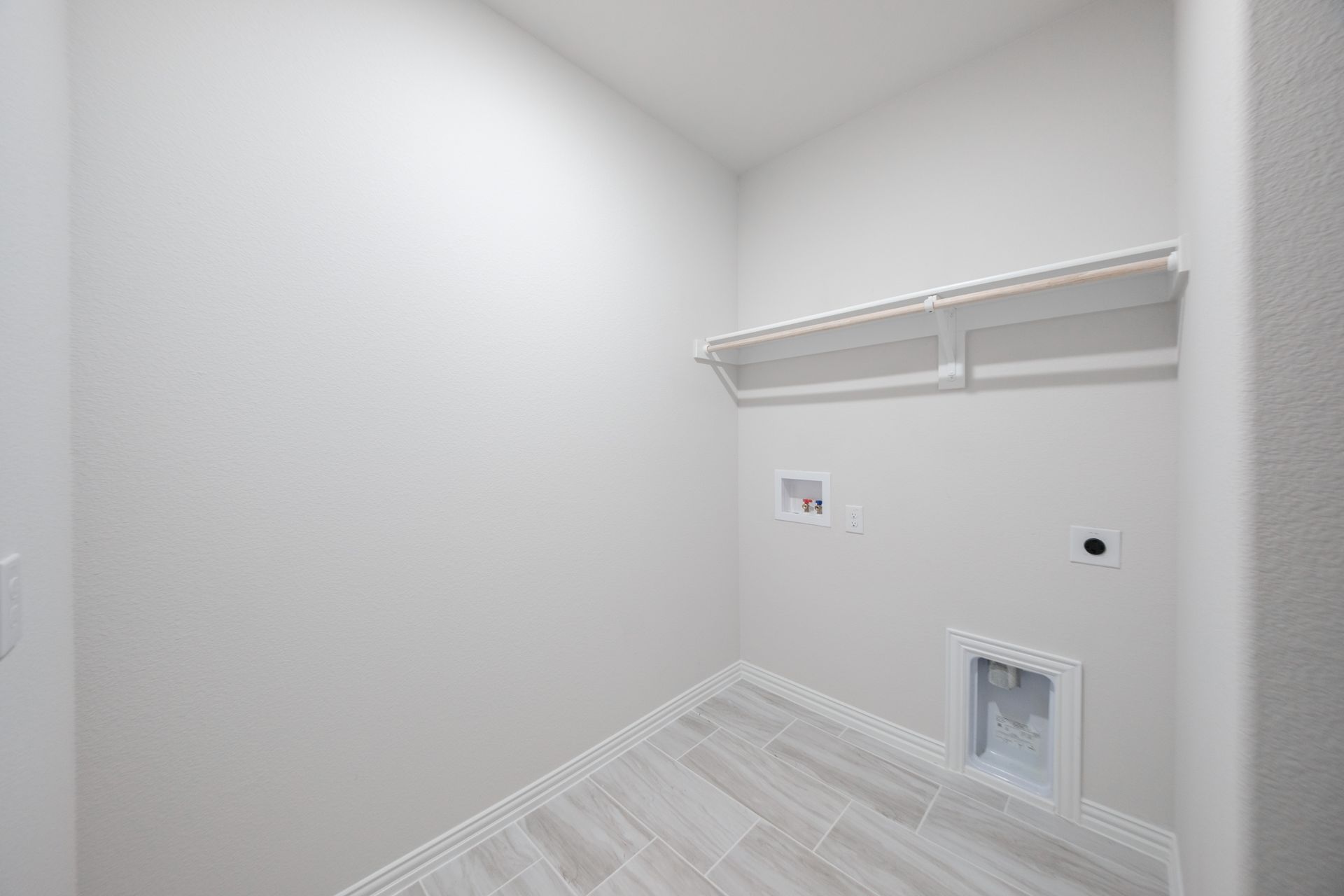 Parker Laundry Room