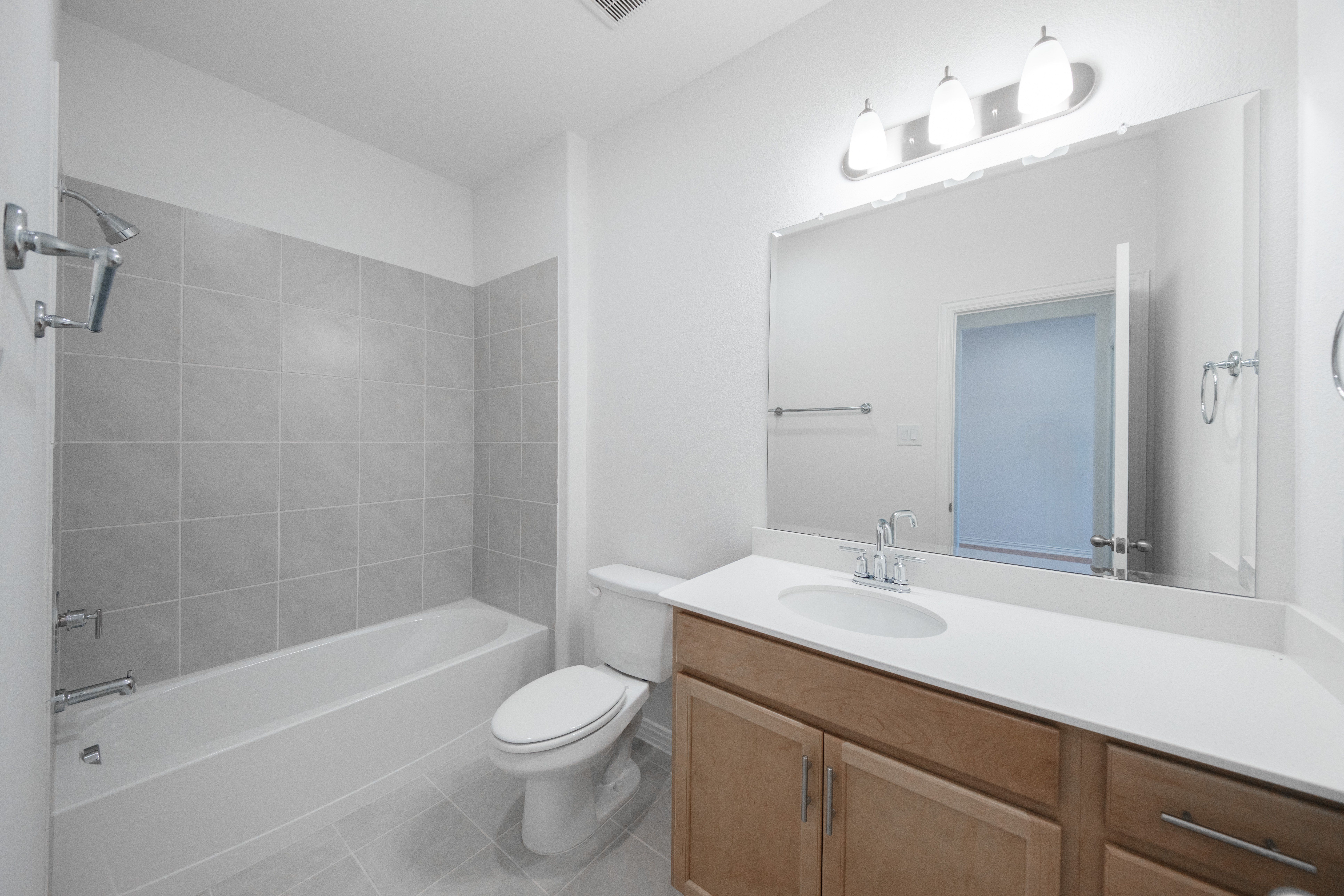 Rainier Guest Bathroom