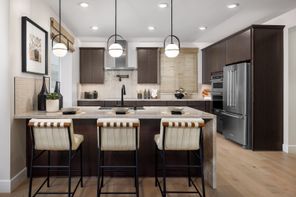 1803 Loft Walk (Capitol)