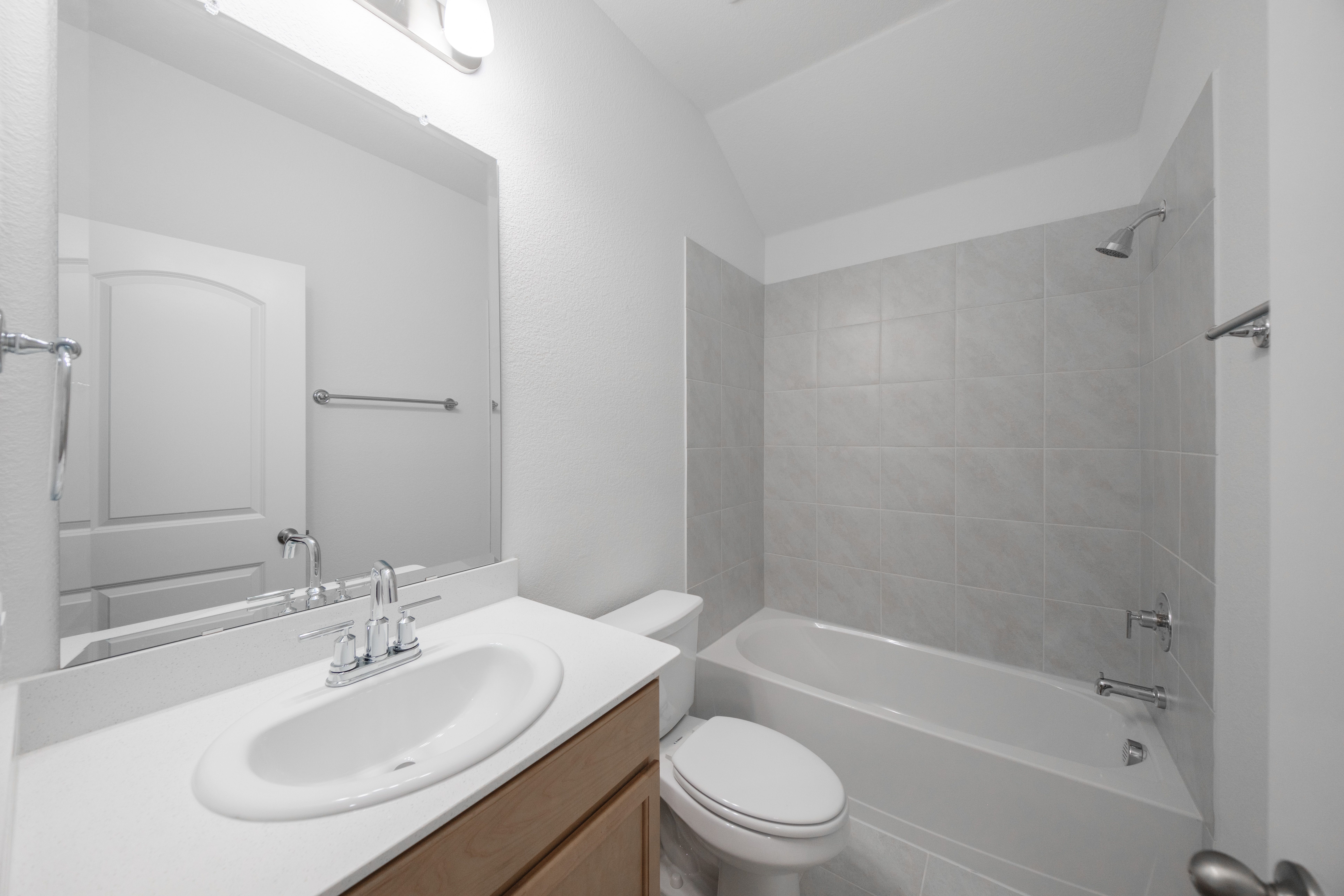 Sierra Guest Bathroom