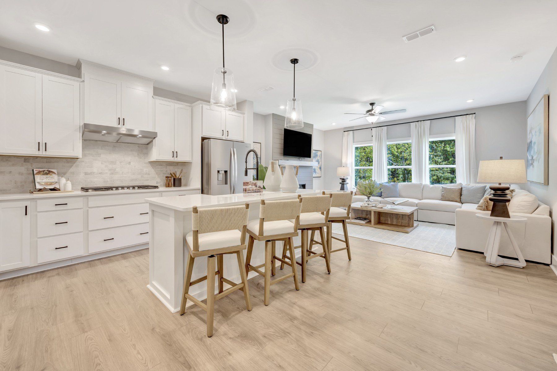 Maxwell Kitchen