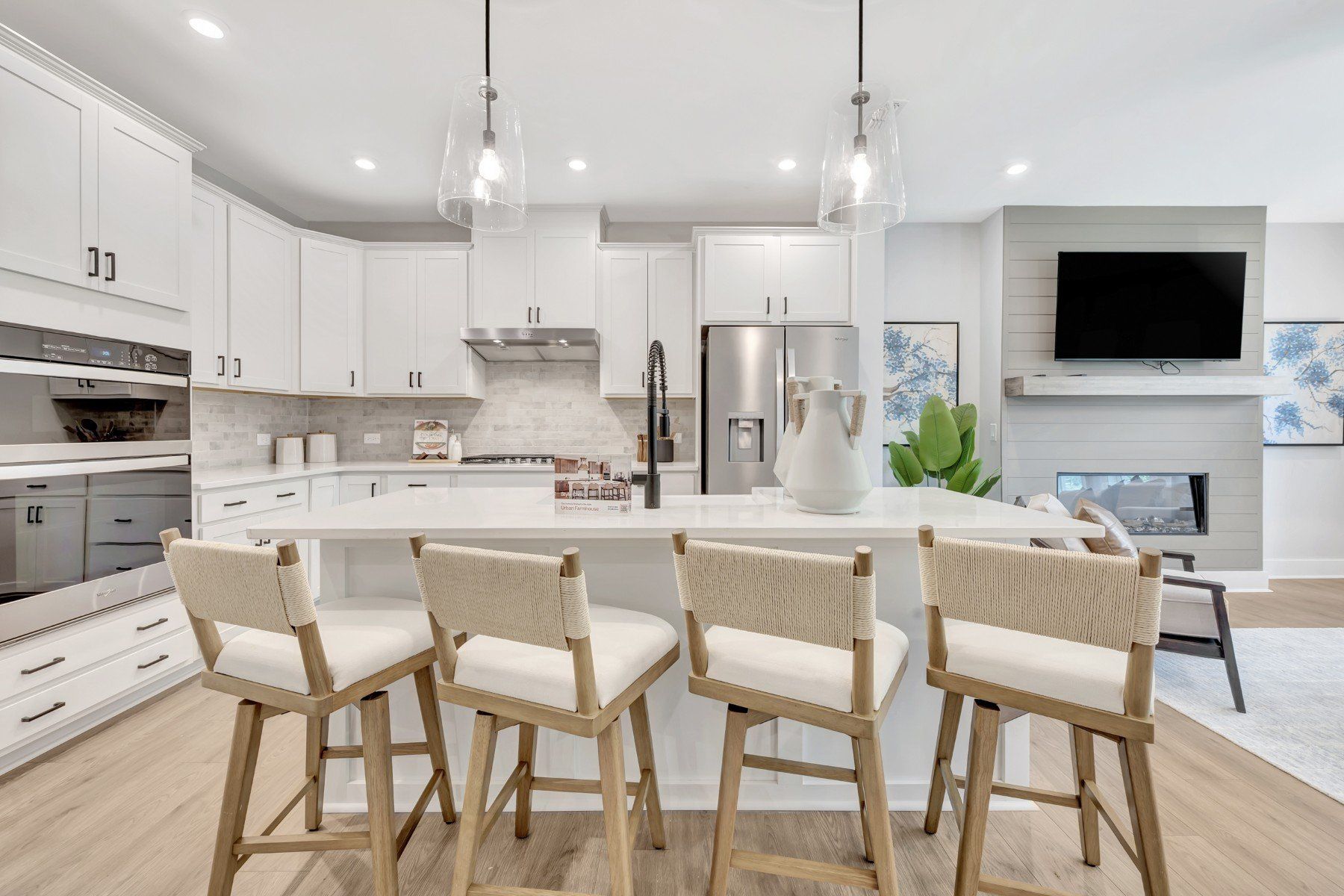 Maxwell Kitchen