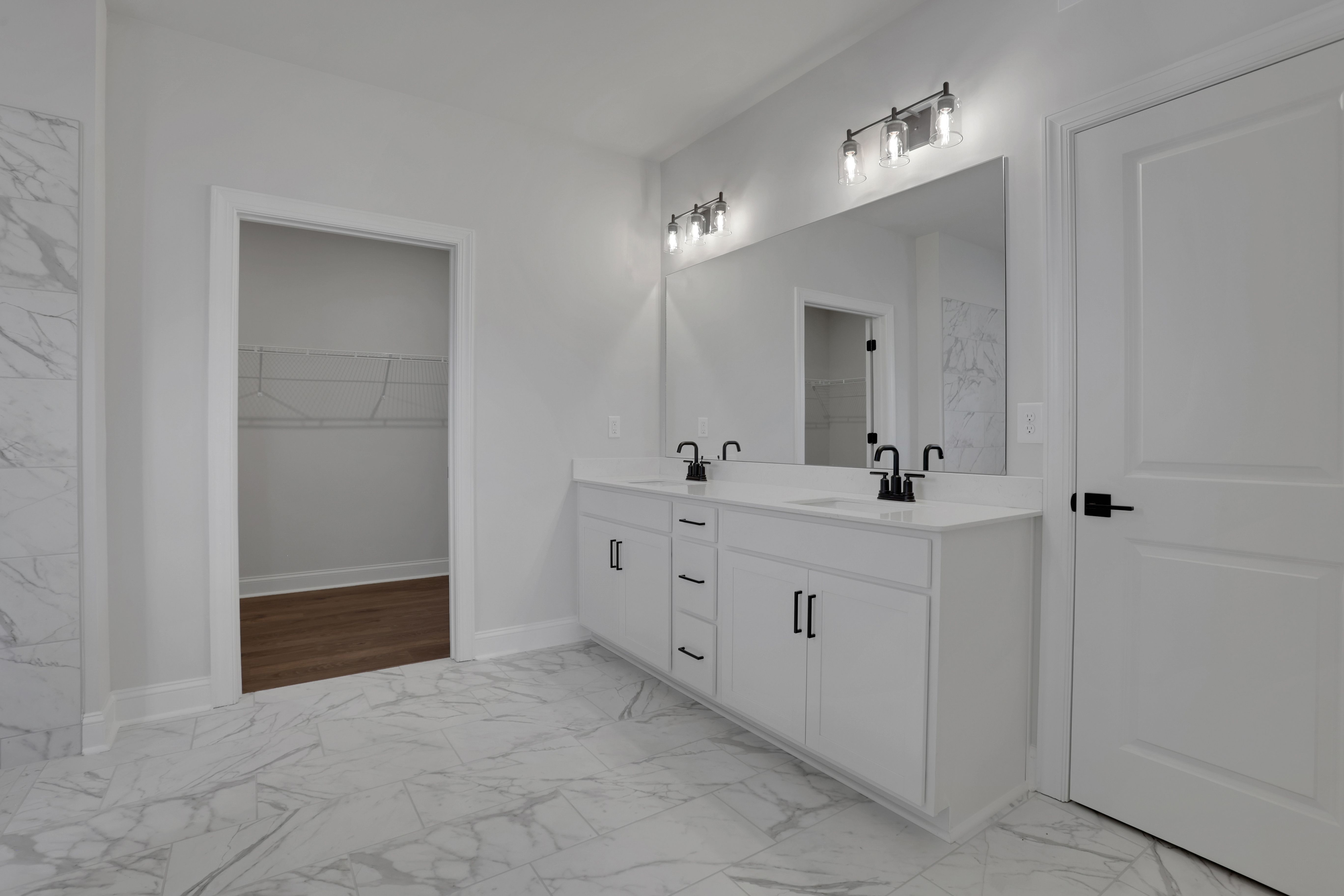 Englewood Primary Bath