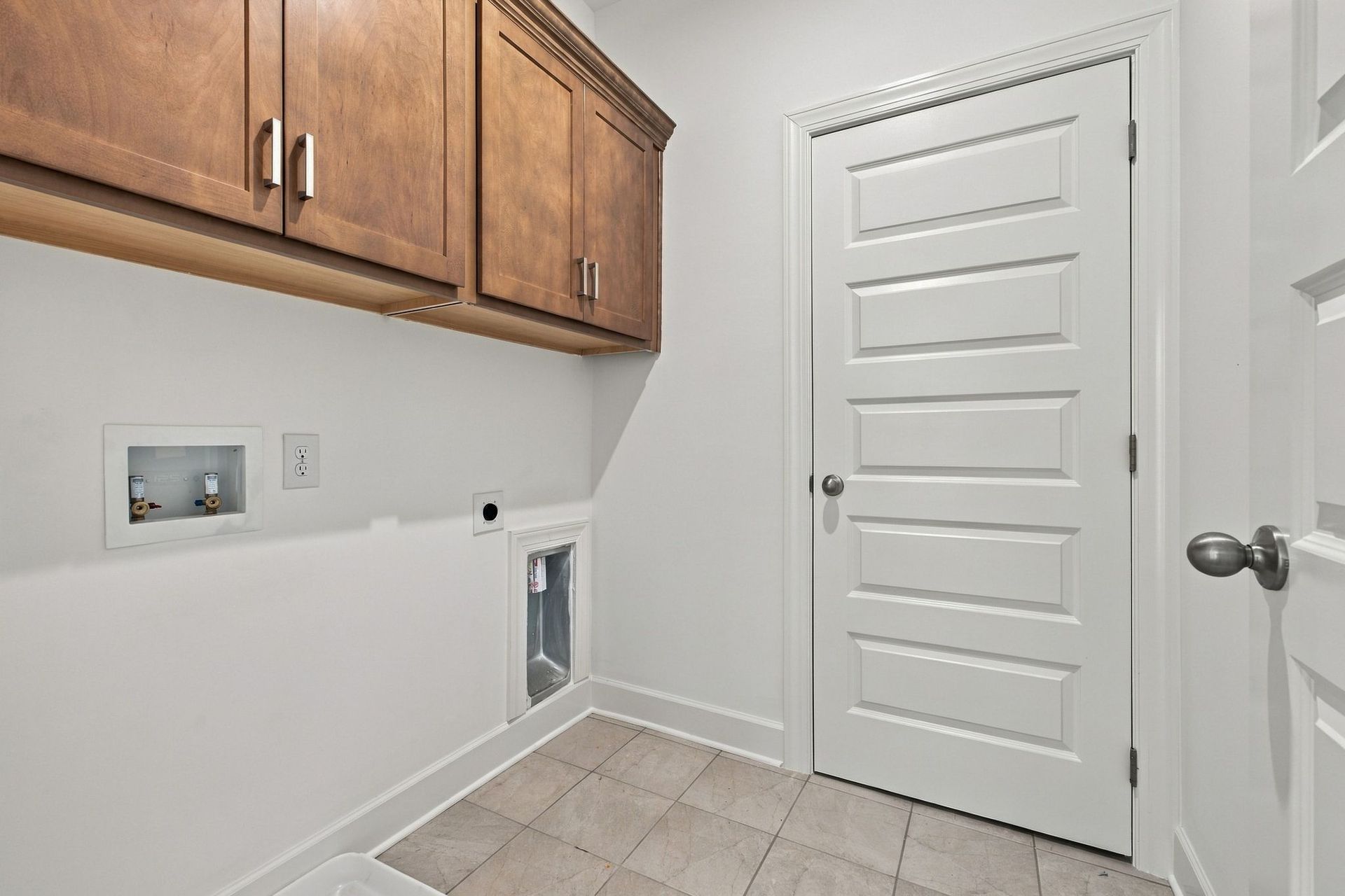 Ashford Laundry Room