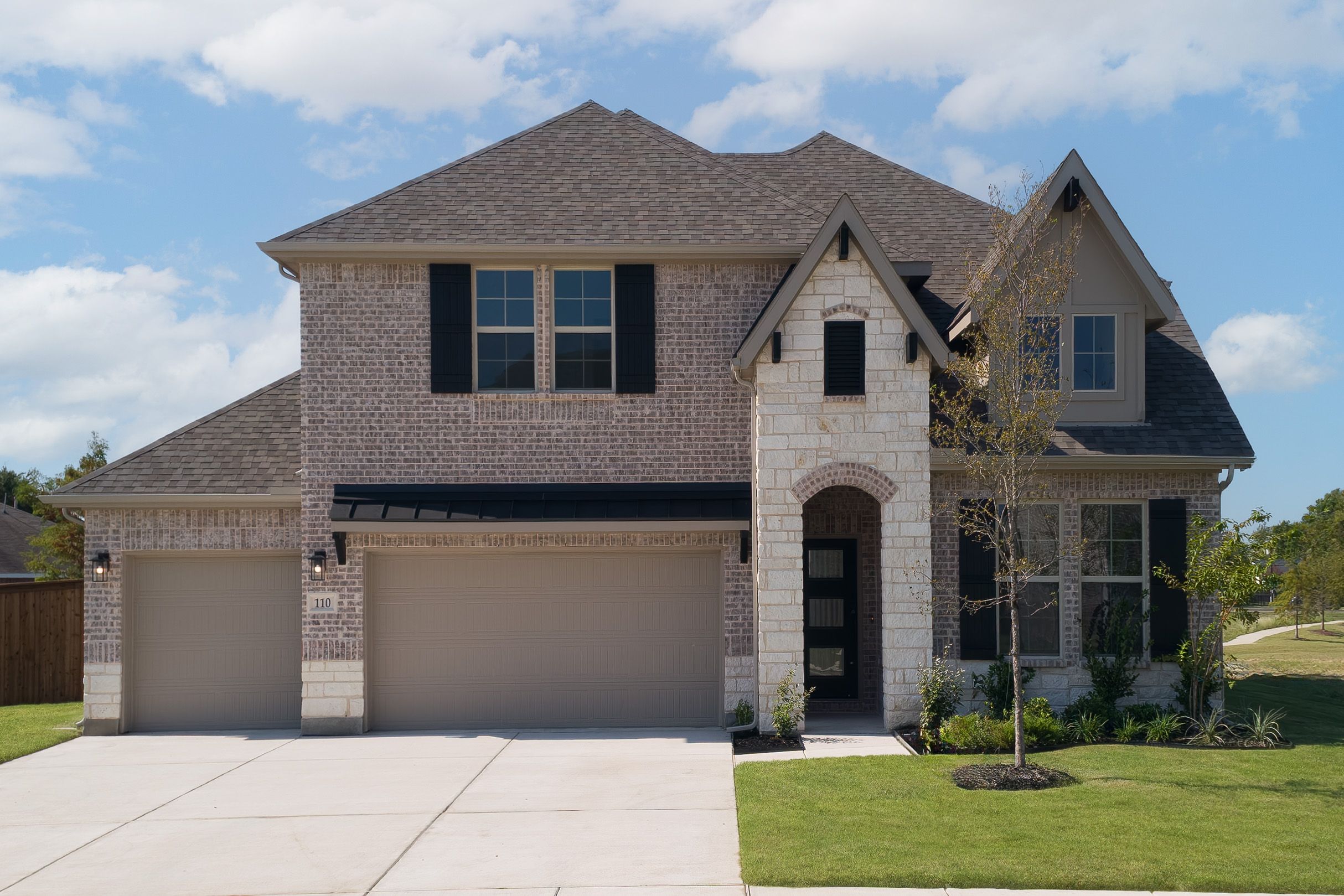 Brookville Estates por Beazer Homes en Dallas Texas