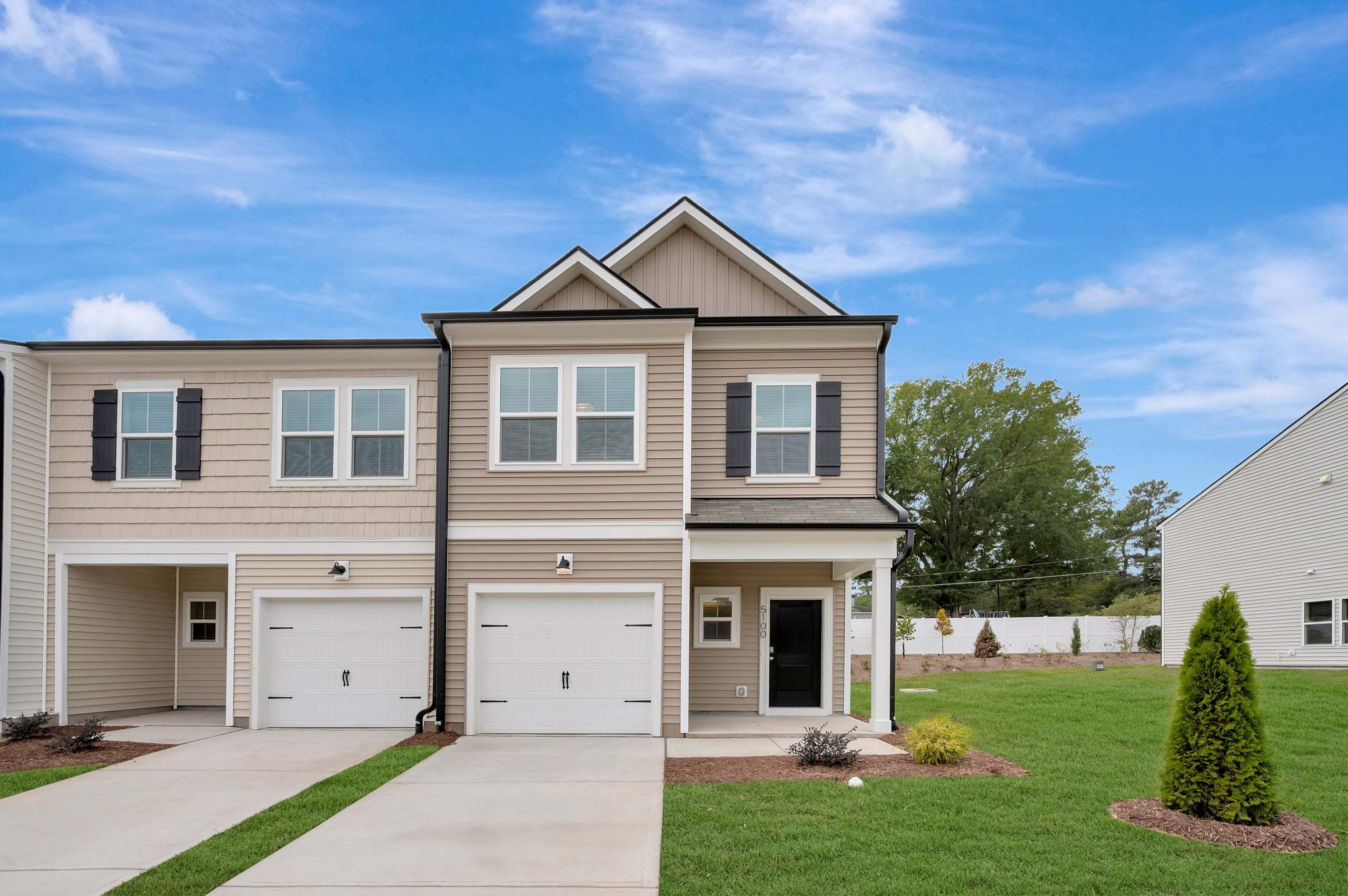 Townes on Leesville por Beazer Homes en Raleigh-Durham-Chapel Hill North Carolina
