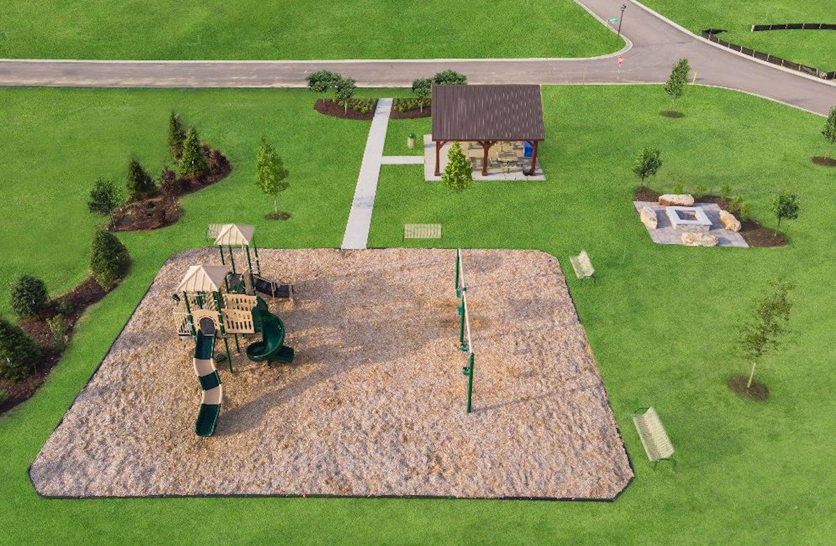 Crossroads at Southport Amenity Area