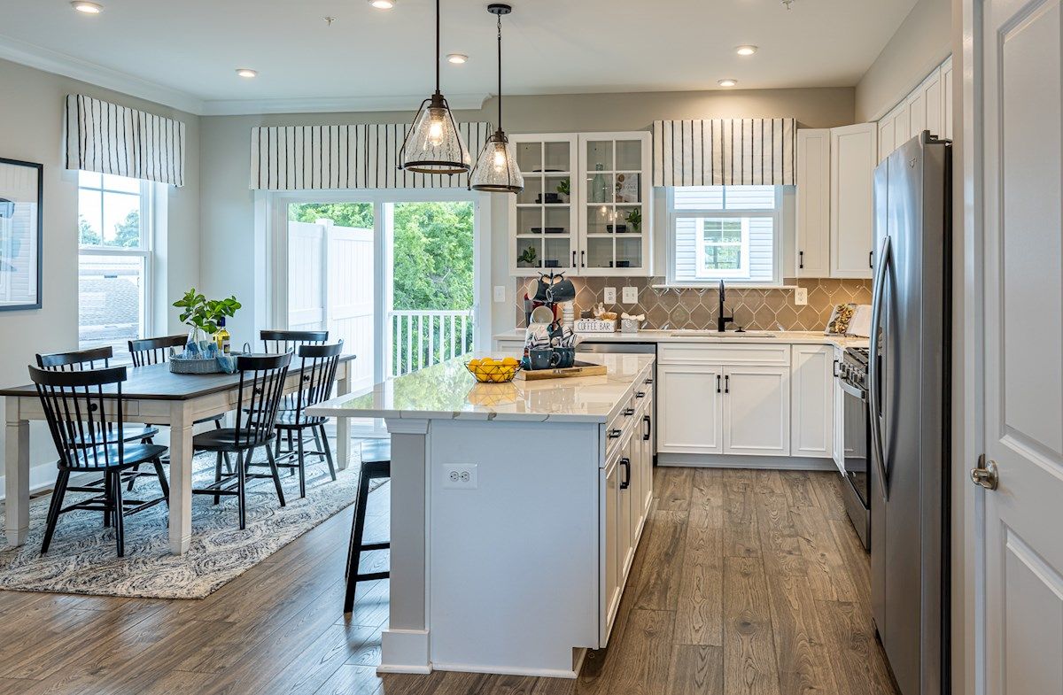 Morgan Kitchen and Breakfast Area