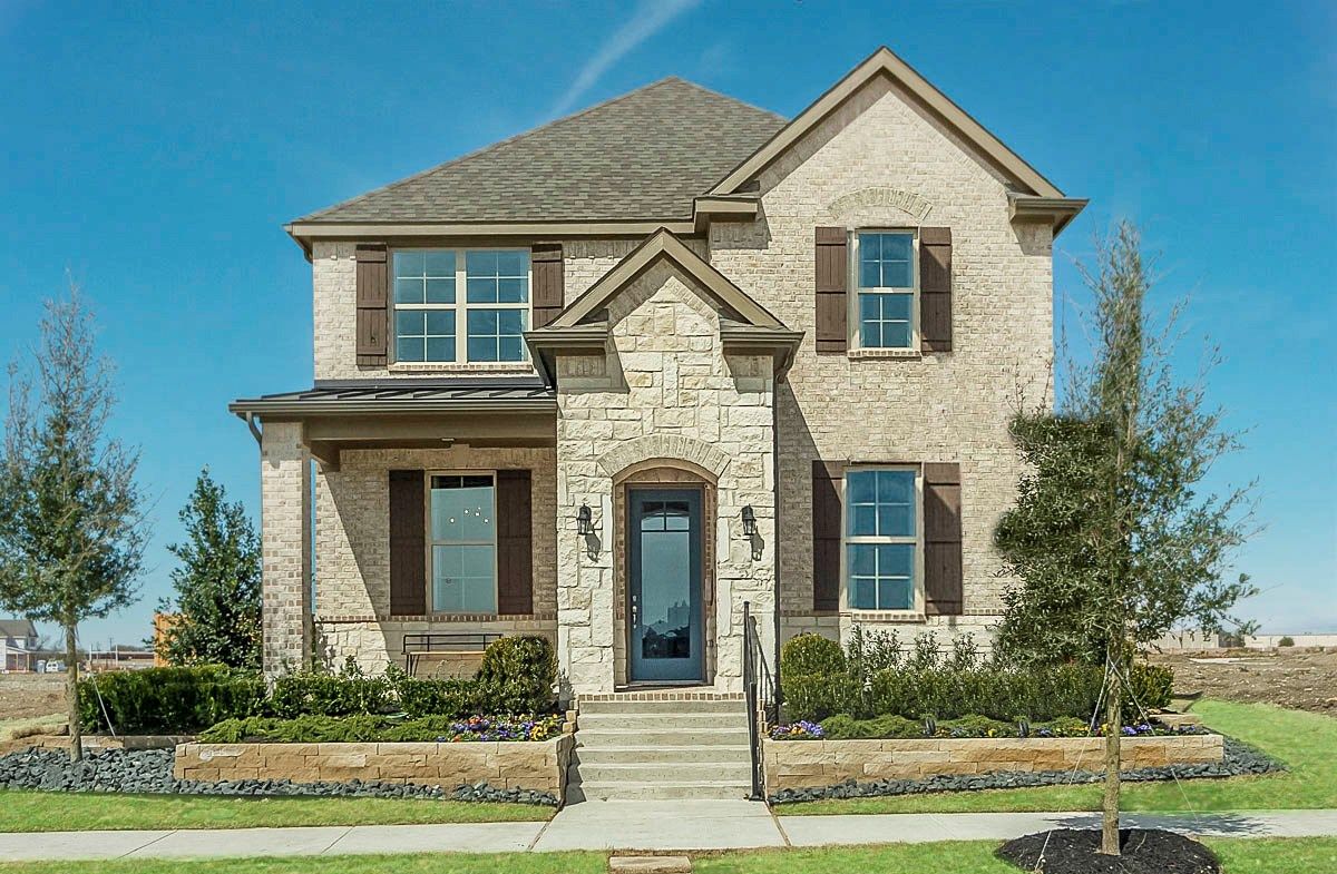 Whitney Traditional L Exterior