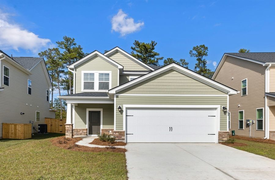 182 Wappoo Trace Lane. Summerville, SC 29486