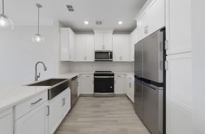 7521 Laureate Blvd 5401 (Aspen)