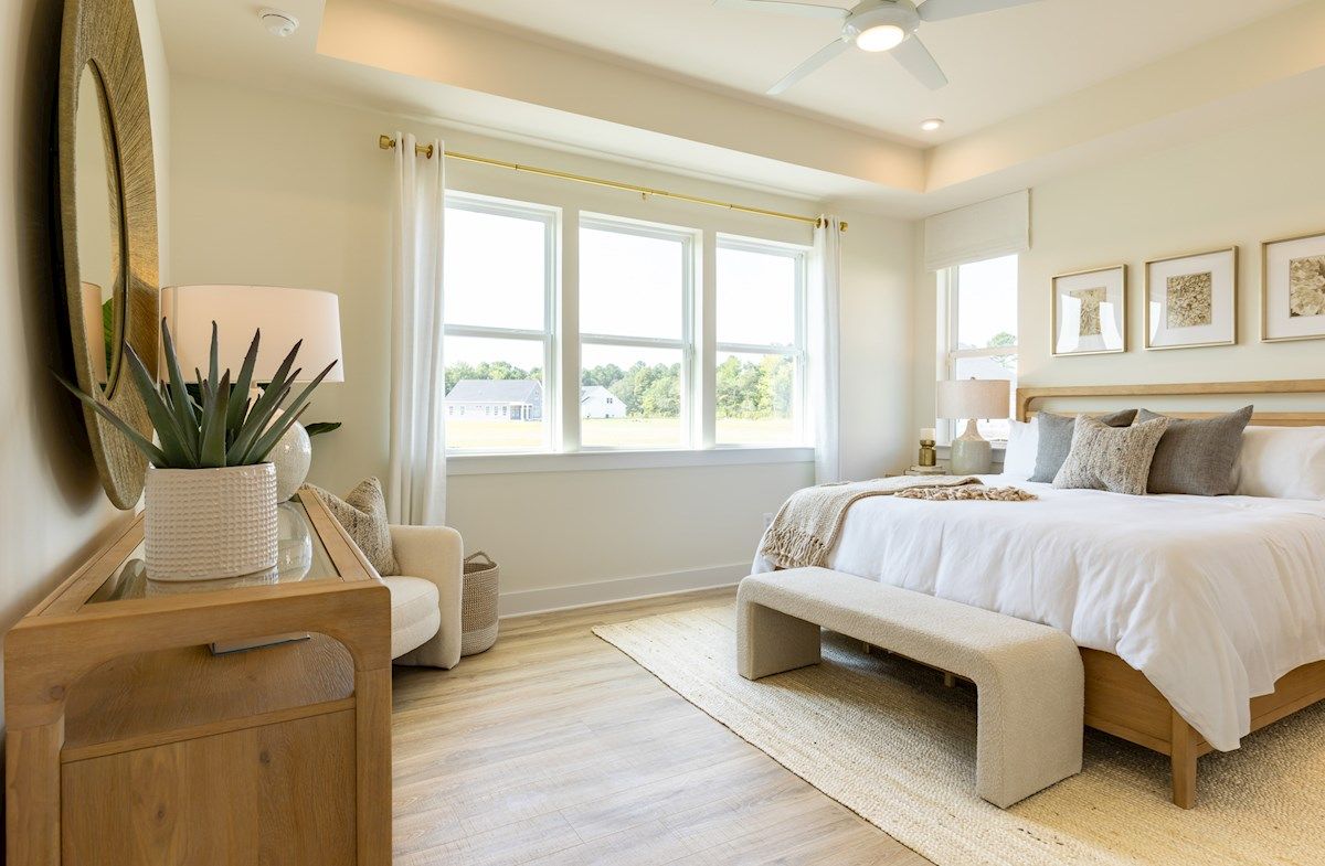 Tyndall Primary Suite