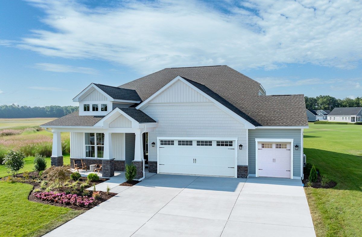 Tyndall Arts & Crafts L Exterior