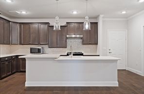 651 N Watters Rd 3202 (Dorset)