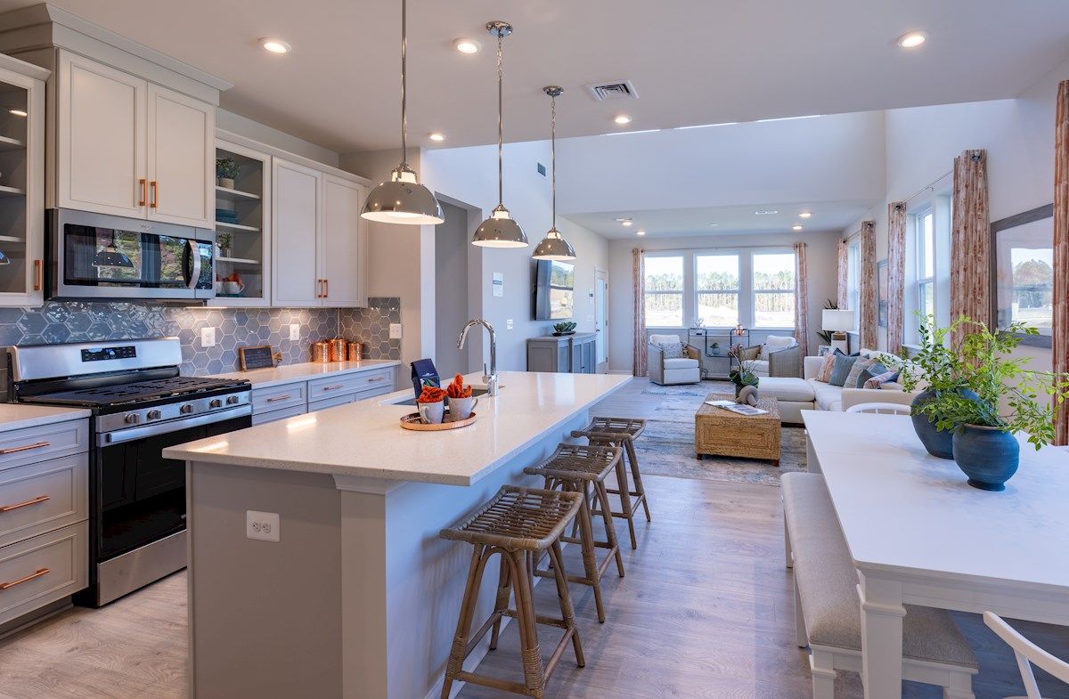 Sandpiper Kitchen and Dining Area