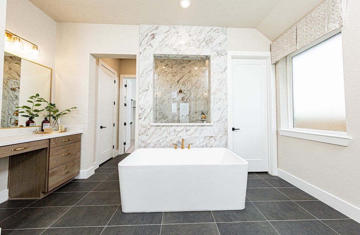 Kerrville Primary Bath