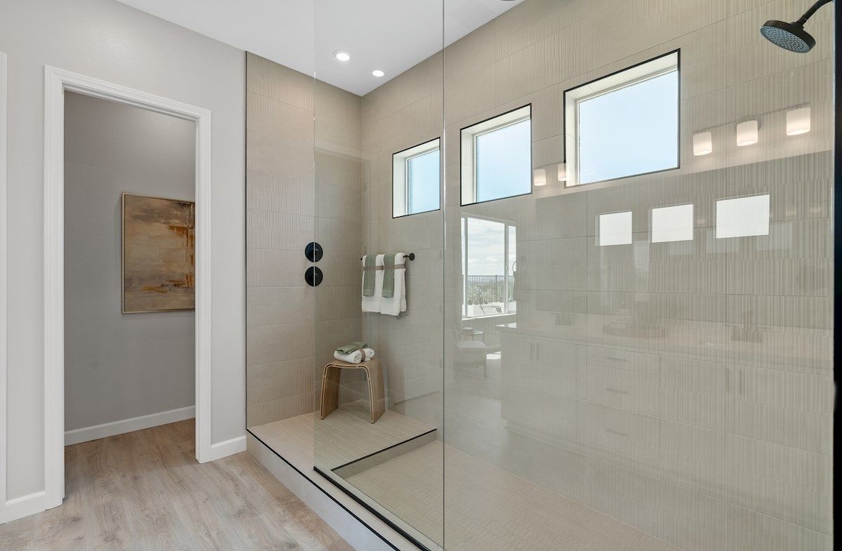 Windsor Primary Bathroom