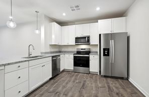 700 Mount Airy Ter NE 403 (Aspen)