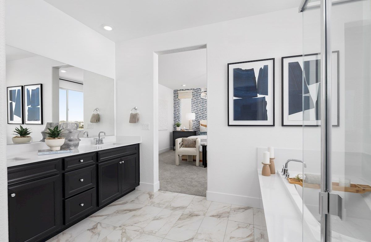 Nutmeg Primary Bathroom