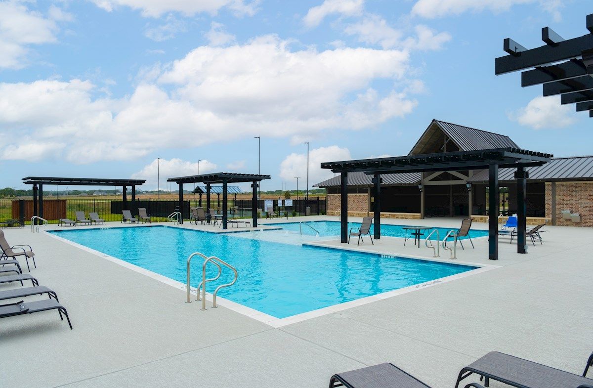 Churchill Community Pool