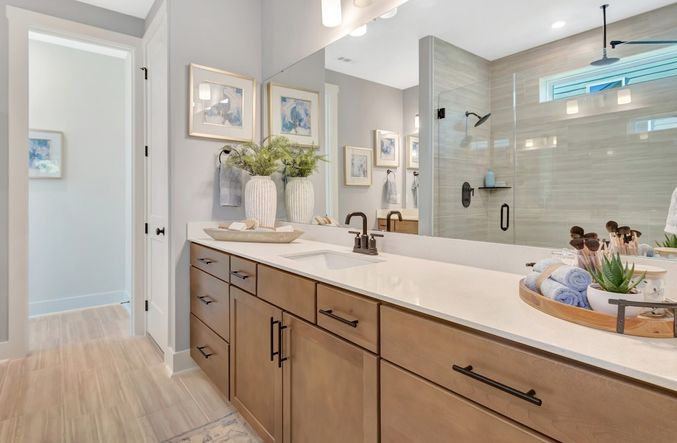 Hatteras Choice Primary Bath B