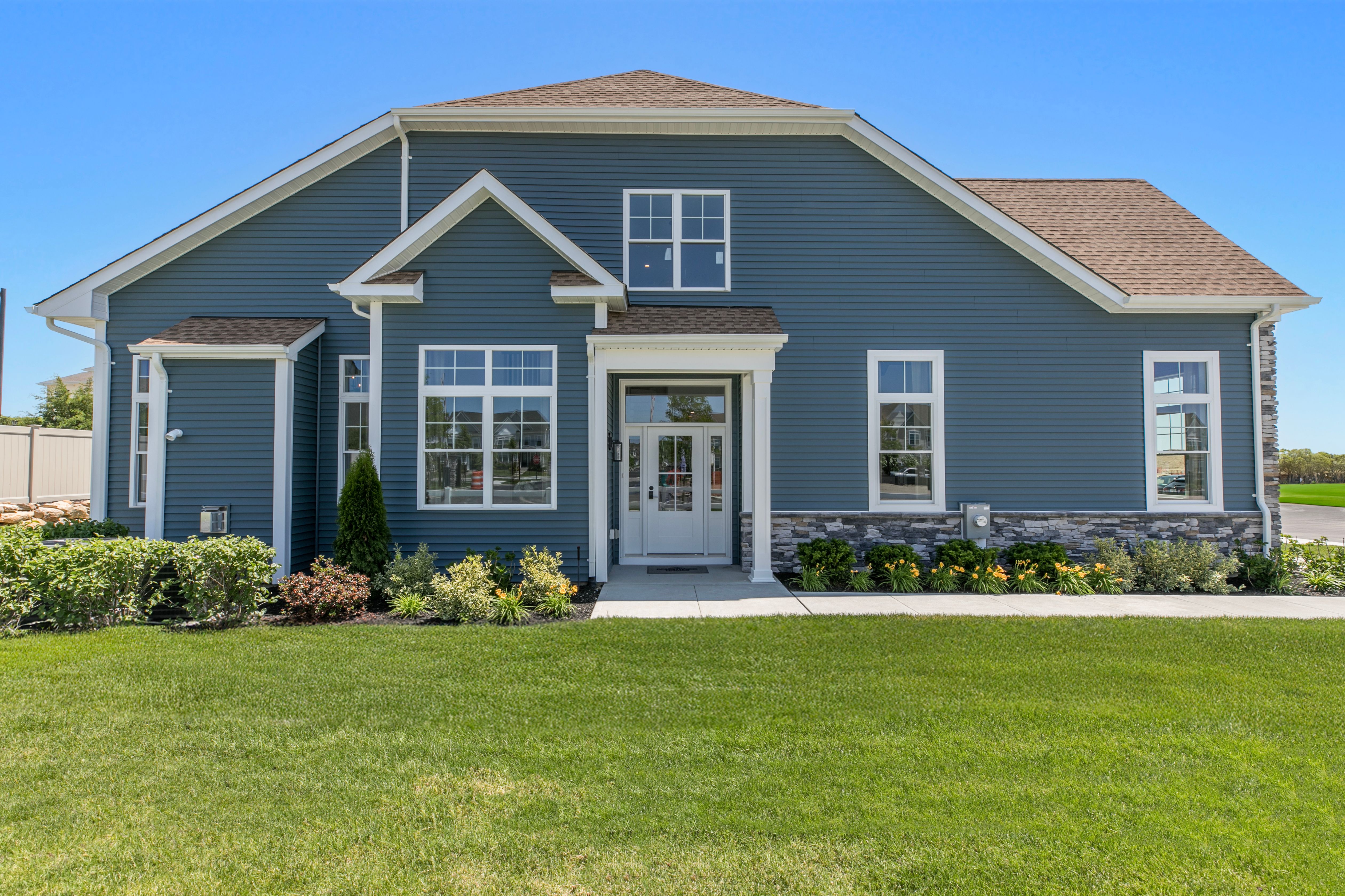 THE ASTER - Country Pointe Preserve: Yaphank, New York - Beechwood Homes
