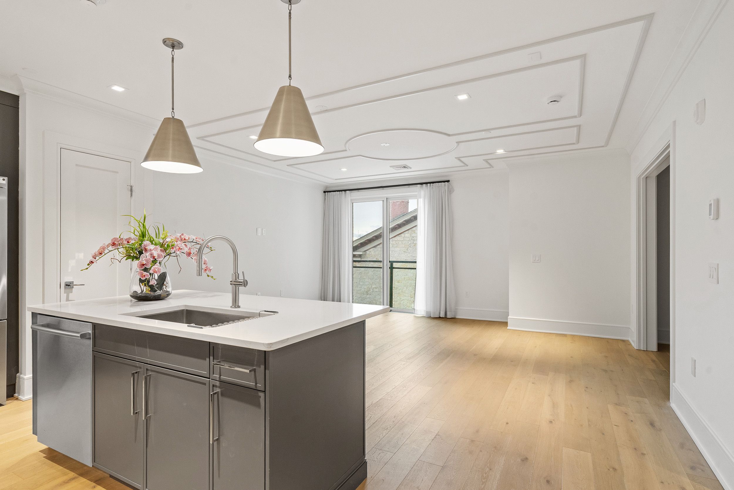19 Washington Street #360 N (N) Image