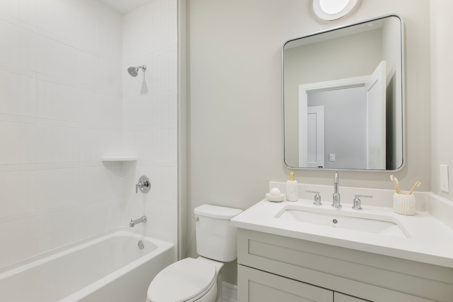 2nd Bathroom
