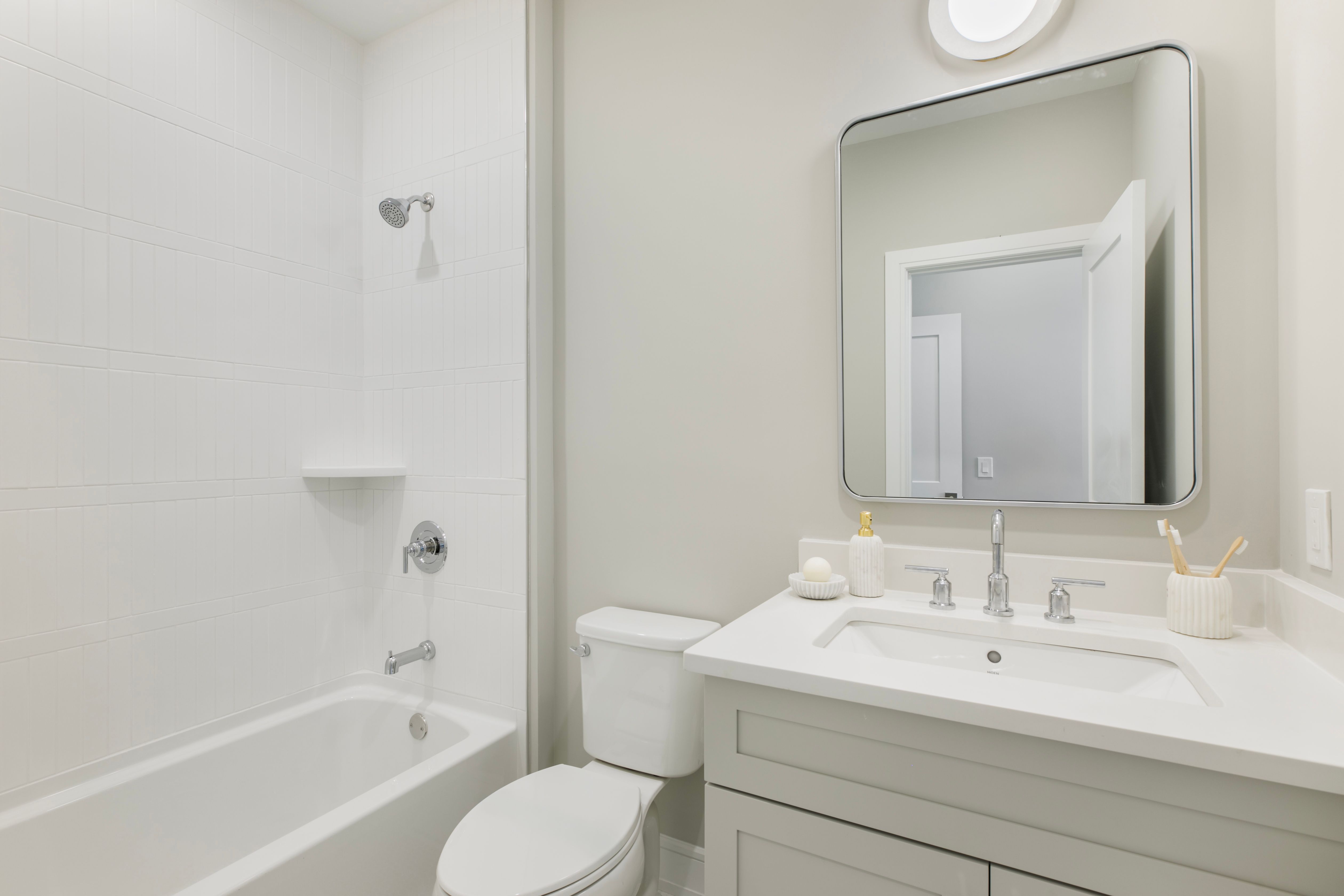 2nd Bathroom