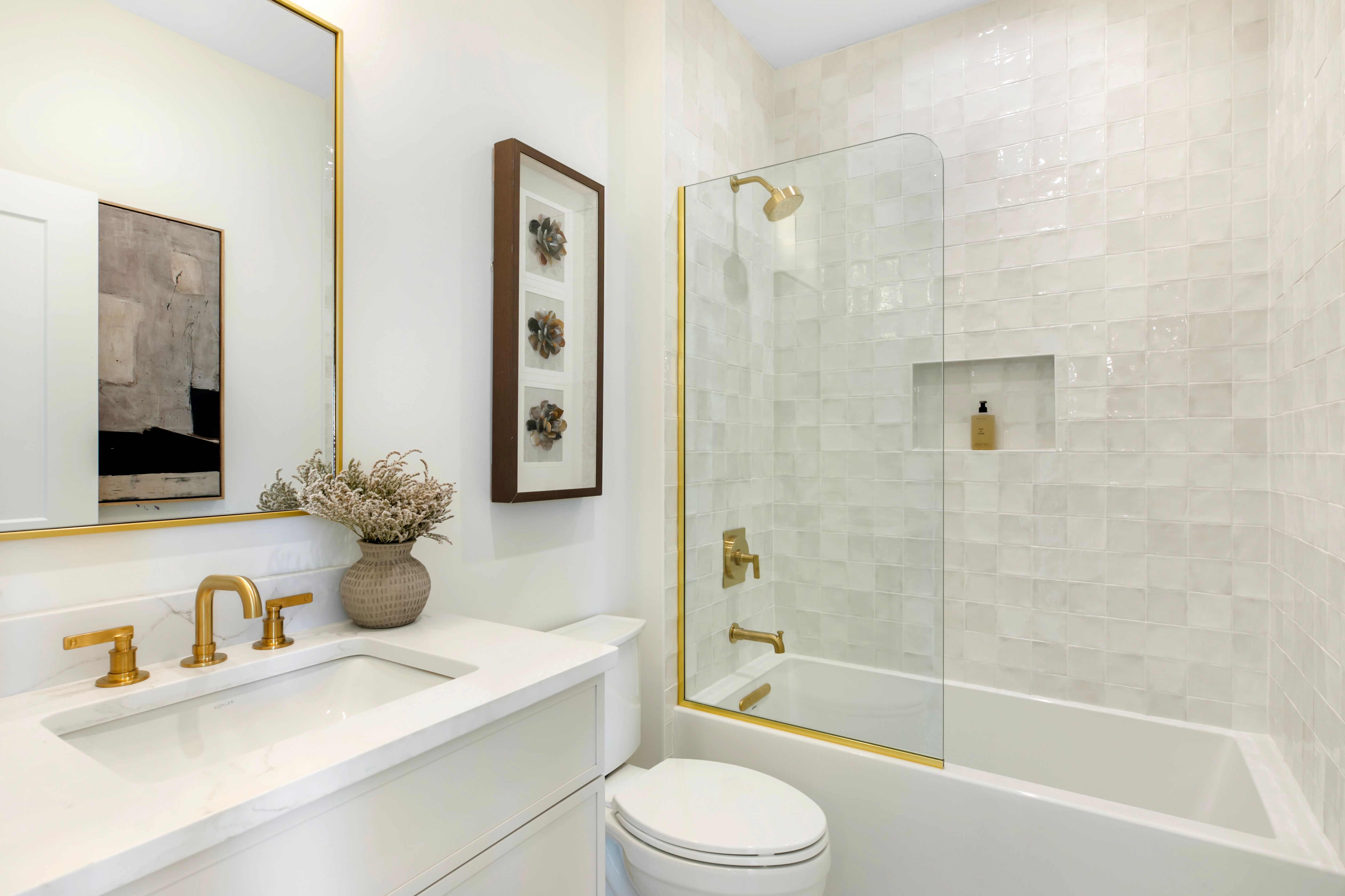2nd Bathroom