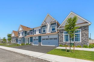 THE ASTER - Country Pointe Preserve: Yaphank, New York - Beechwood Homes