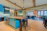 casa en Bella Woods Building & Remodeling, LLC por Bella Woods Building & Remodeling, LLC