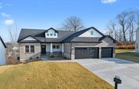 Tanglewood por BHHS HomeServices Select Prop en St. Louis Illinois