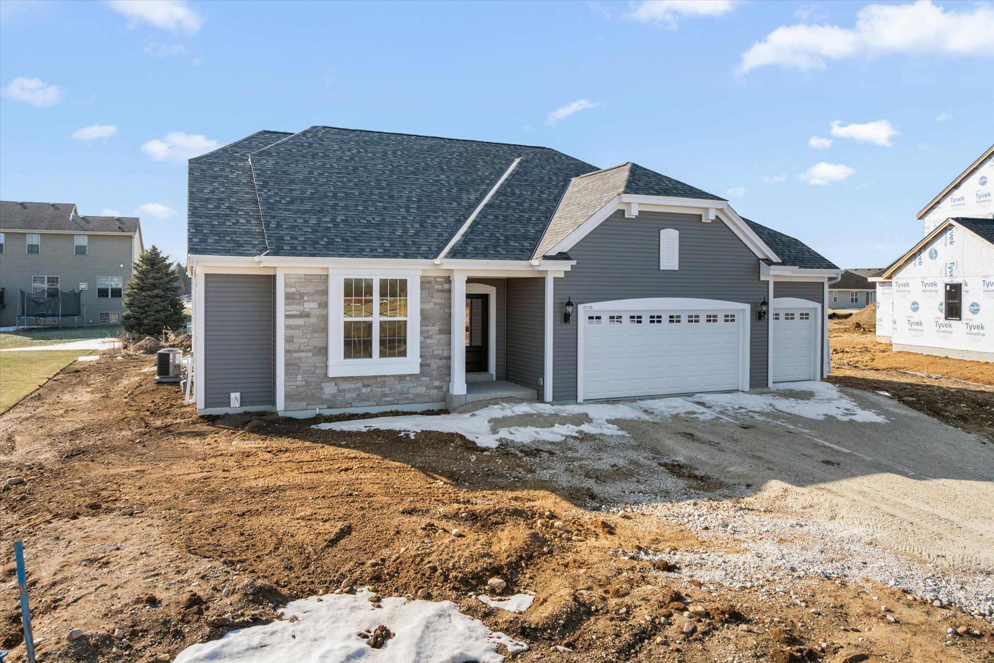Lake Bluff - East Troy, WI