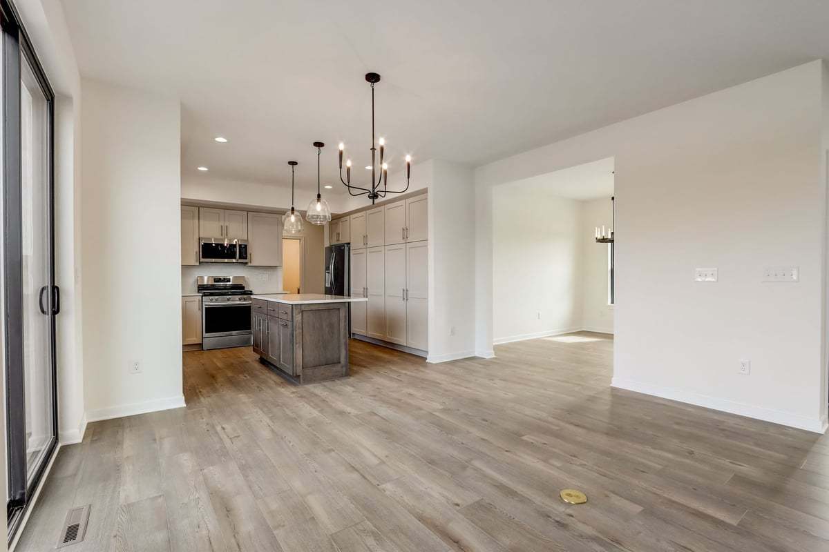 This photo is for illustration purposes only and does not necessarily represent the products and finishes offered in a specific RediHome.