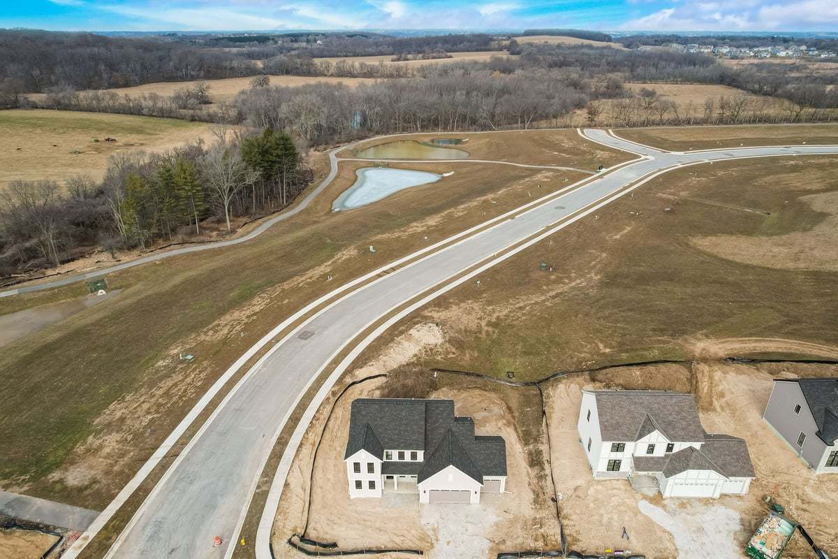 This photo is for illustration purposes only and does not necessarily represent the products and finishes offered in a specific RediHome.