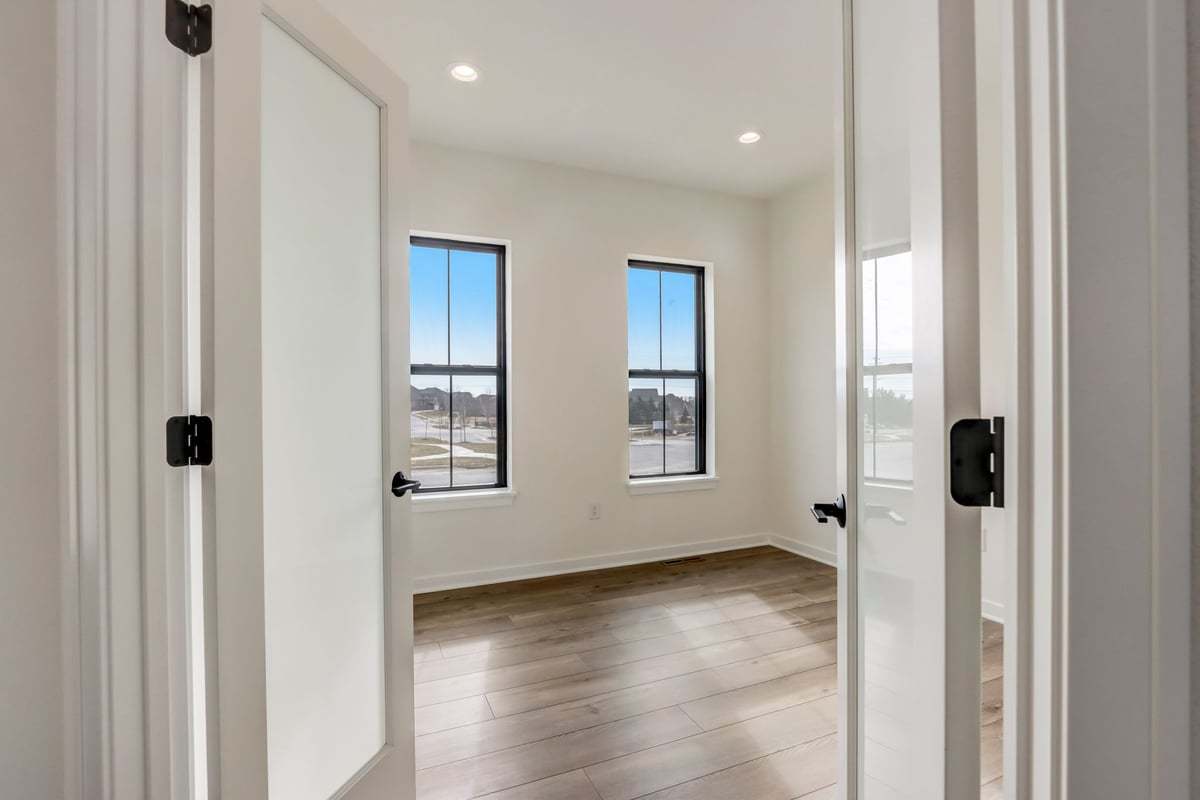 This photo is for illustration purposes only and does not necessarily represent the products and finishes offered in a specific RediHome.