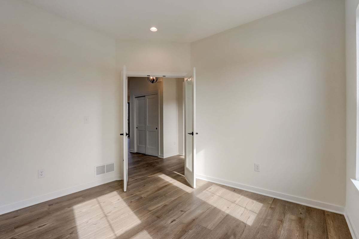 This photo is for illustration purposes only and does not necessarily represent the products and finishes offered in a specific RediHome.