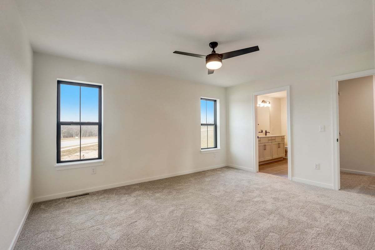 This photo is for illustration purposes only and does not necessarily represent the products and finishes offered in a specific RediHome.