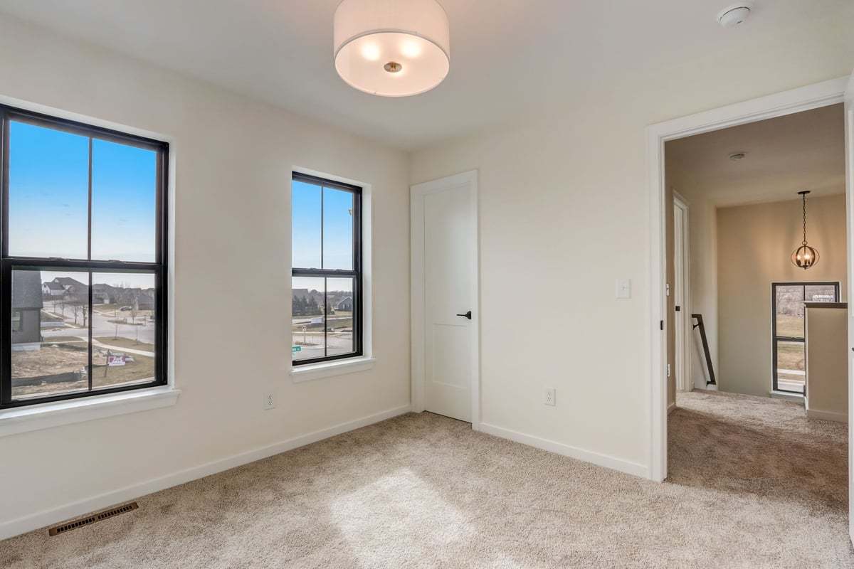 This photo is for illustration purposes only and does not necessarily represent the products and finishes offered in a specific RediHome.